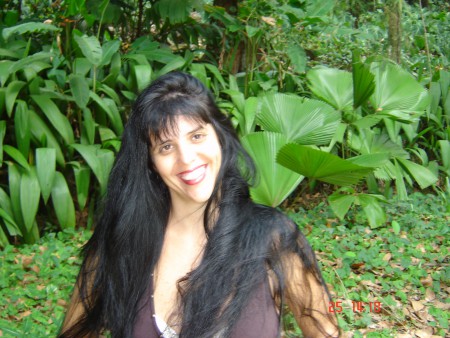 REGINA PINHO